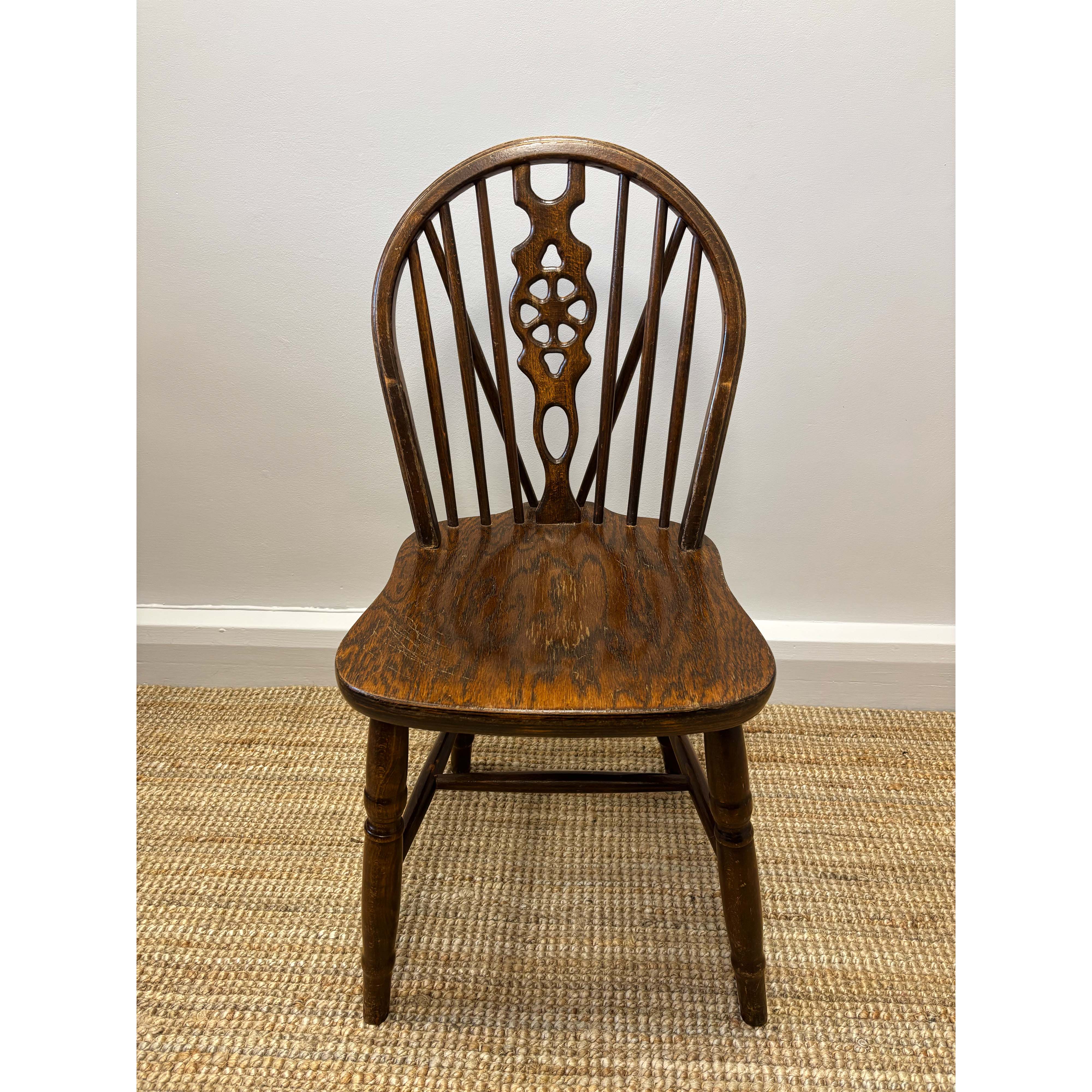 Vintage Romanian Wheelback Windsor Dining Chairs (Set of 4)